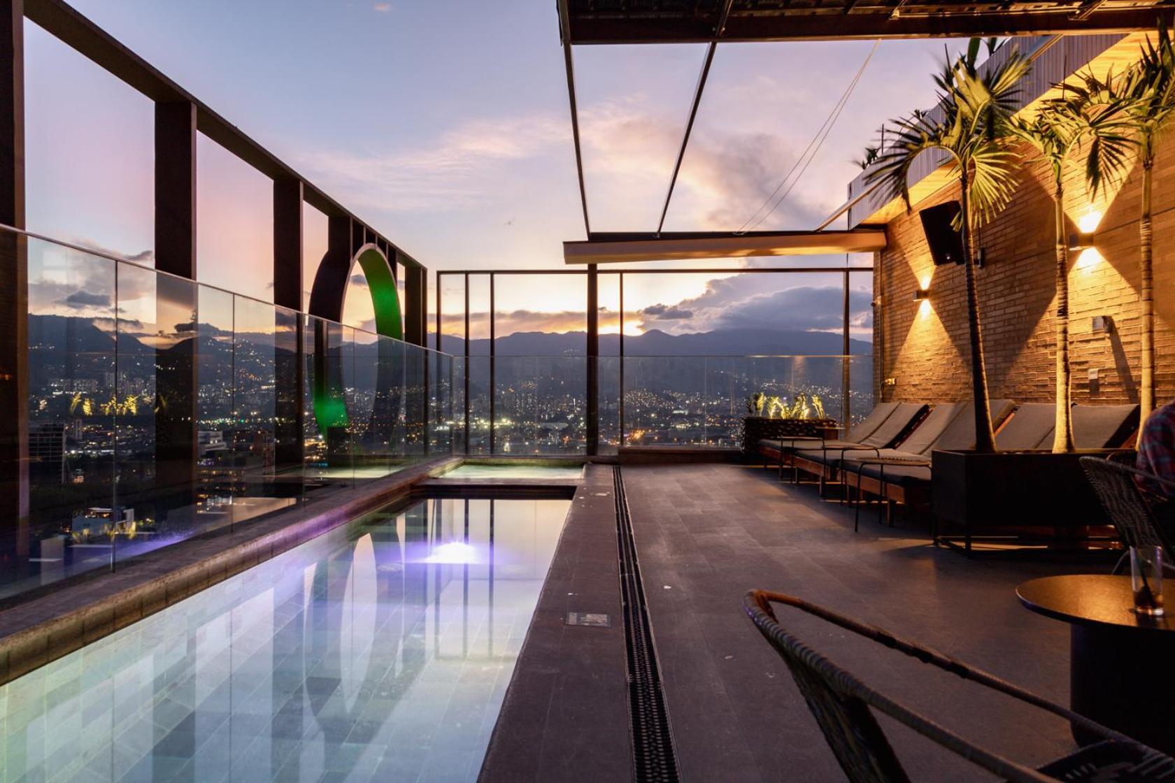 Hotel Marquee Medellín Exteriör bild The Sky Bar